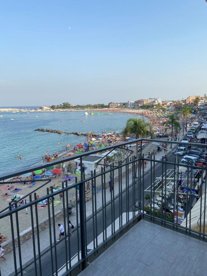 Appartement La Mansarda à Giardini-Naxos Extérieur photo