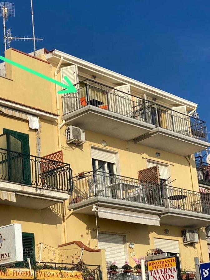Appartement La Mansarda à Giardini-Naxos Extérieur photo