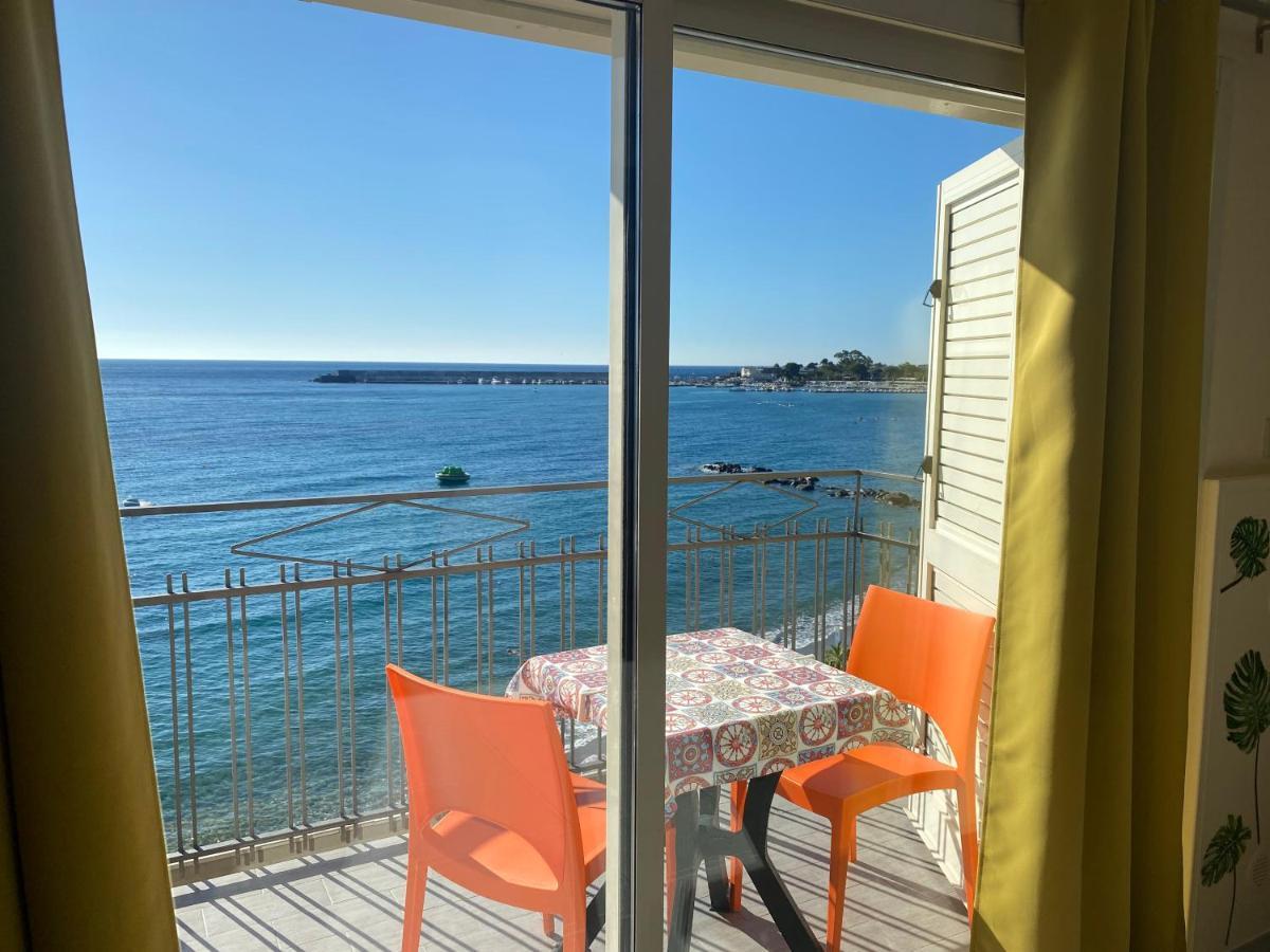 Appartement La Mansarda à Giardini-Naxos Extérieur photo